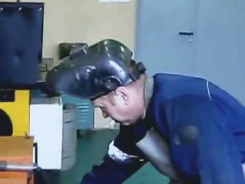 Ударная отвертка своими руками видео Ударная отвертка своими руками видео