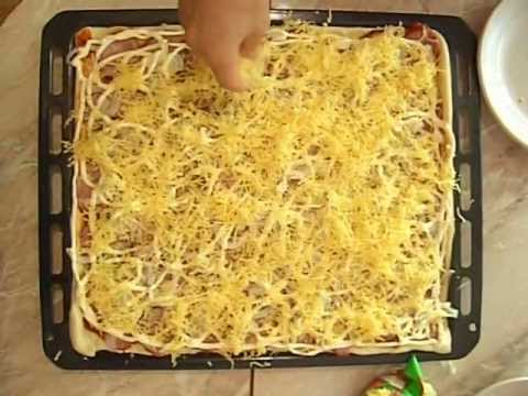 Как легко и быстро приготовить пиццу в домашних условиях в духовке